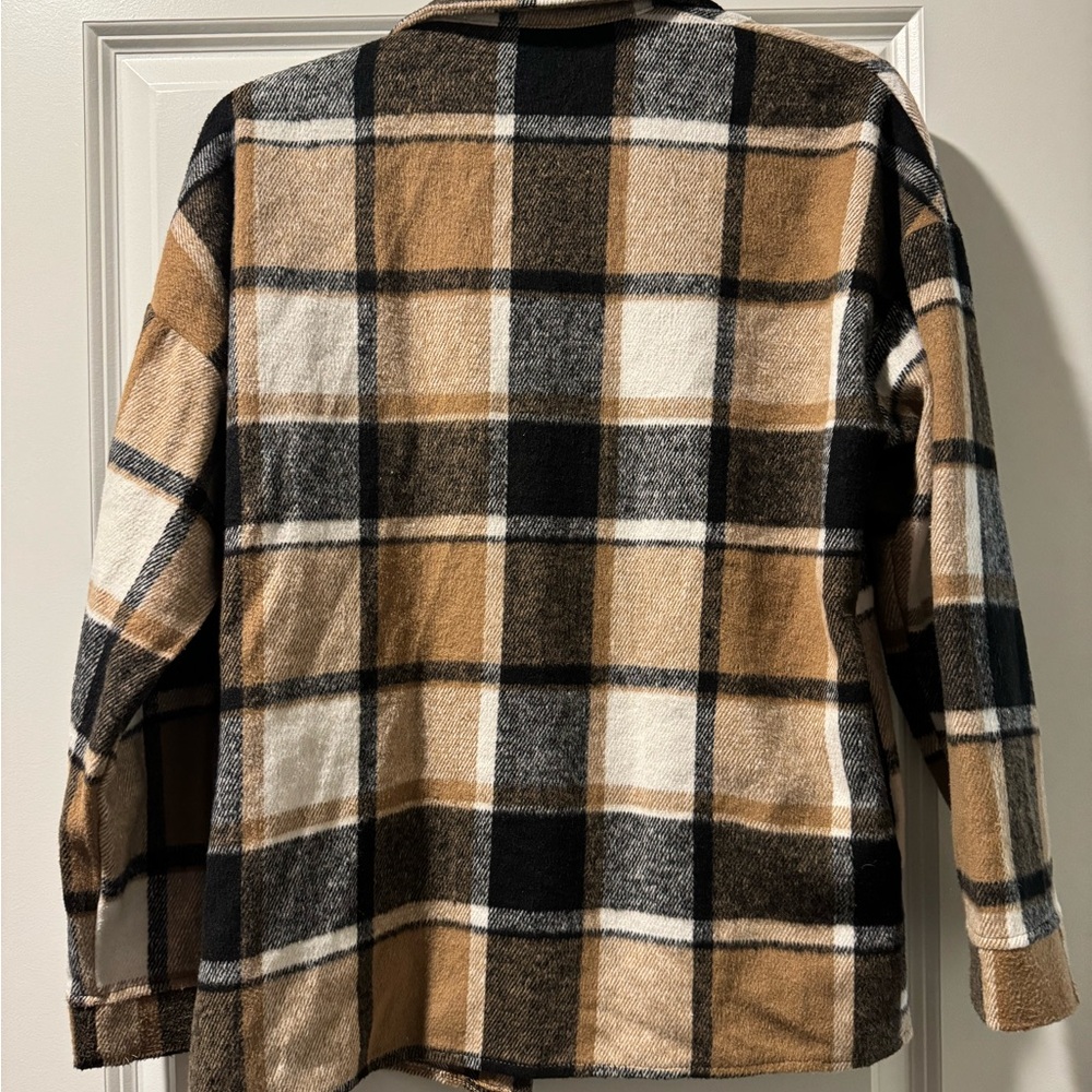 Plaid shacket - Picture 2 of 2